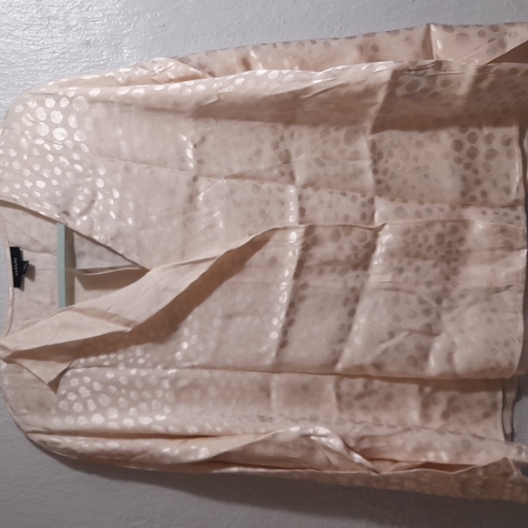 ALFANI Womens Ivory Printed Long Sleeve V Neck Blouse - Picture 2 of 7